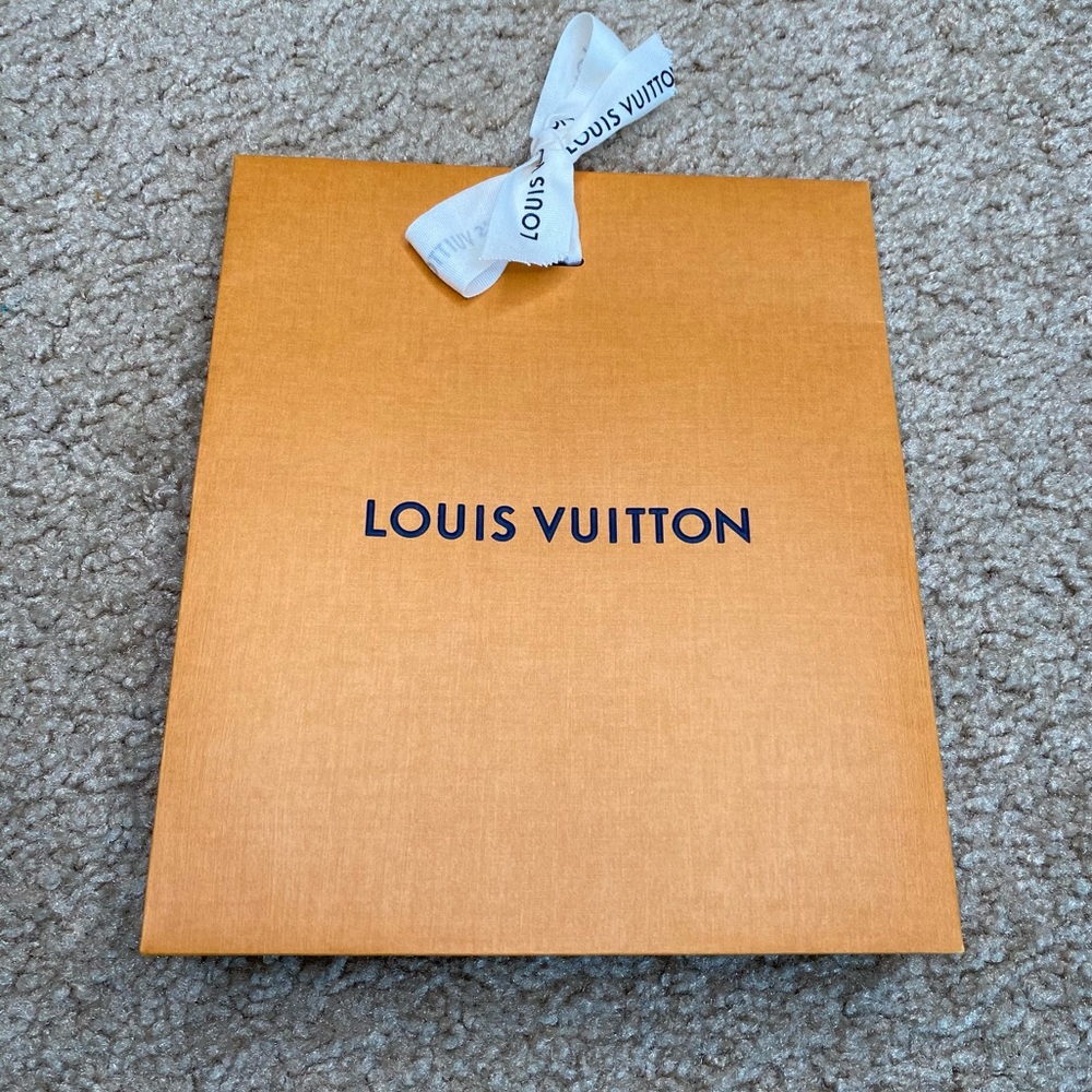 Louis Vuitton Small Gift Bag Pouch 9X7